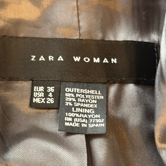 Zara Gray Blazer with Notched Lapel - Picture 7 of 11